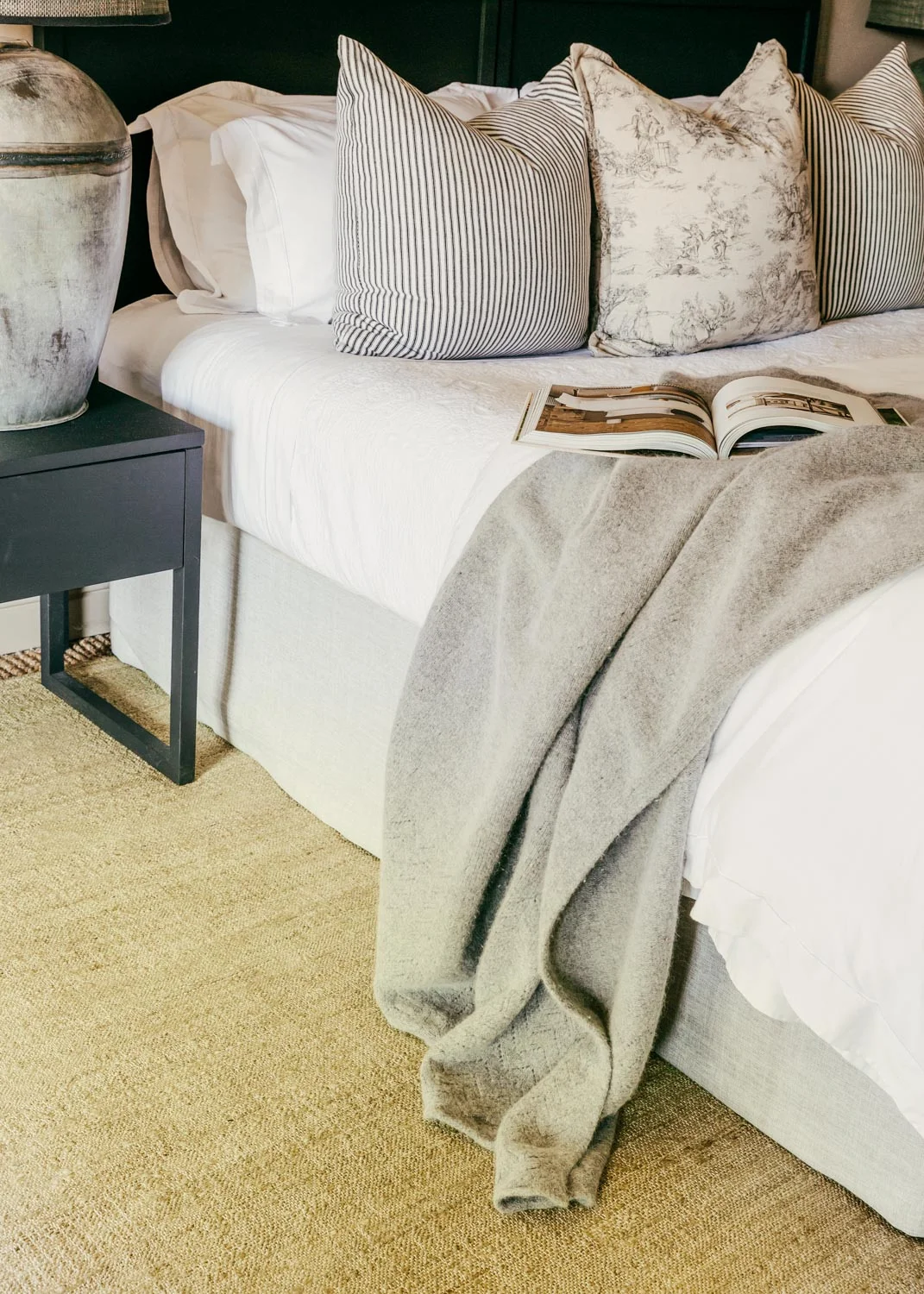Moss Indoor Jute Rug gallery image