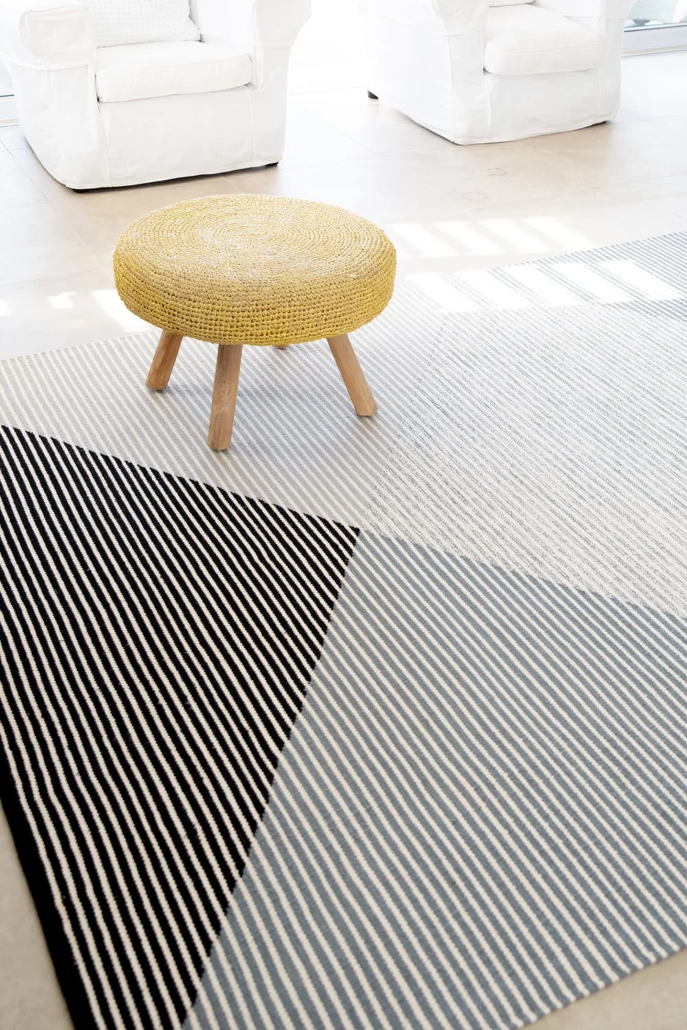 Thula Cotton Rug gallery image