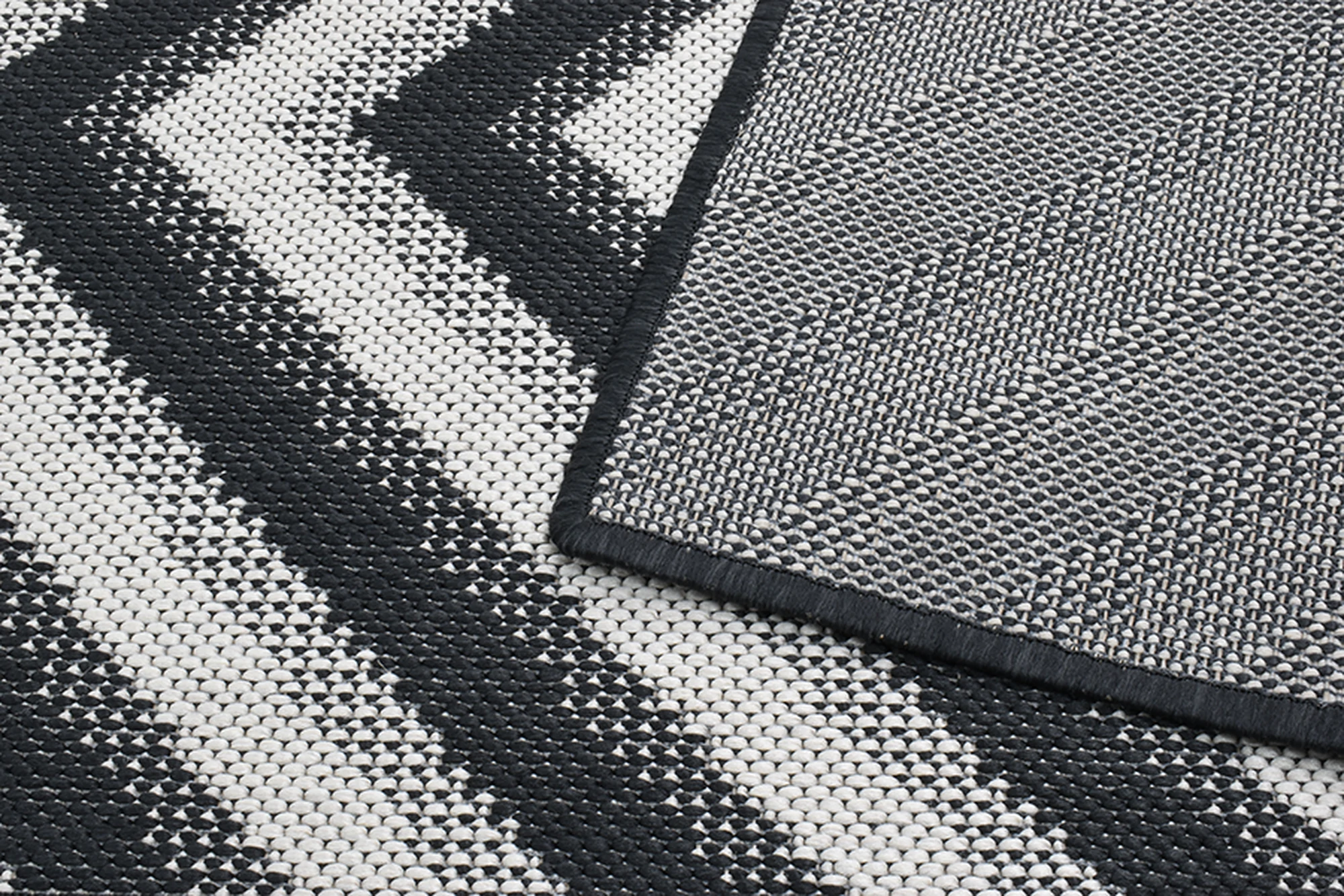 Tarai Rug gallery image
