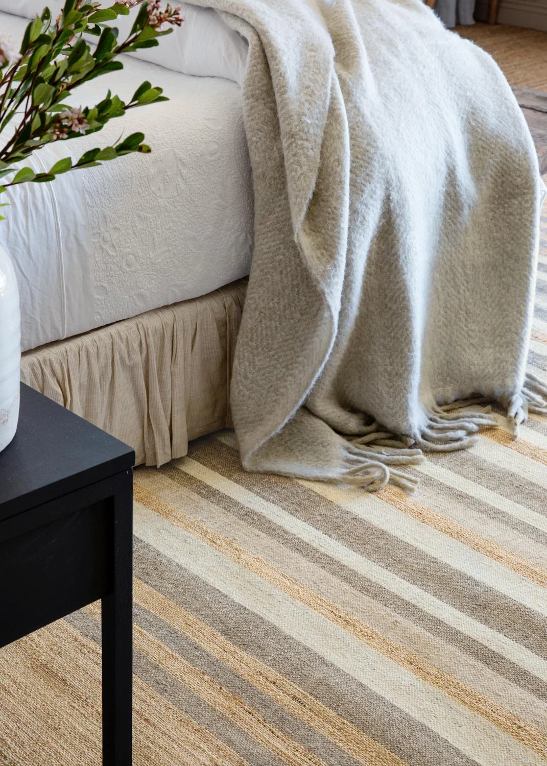 Bok Indoor Jute Rug gallery image
