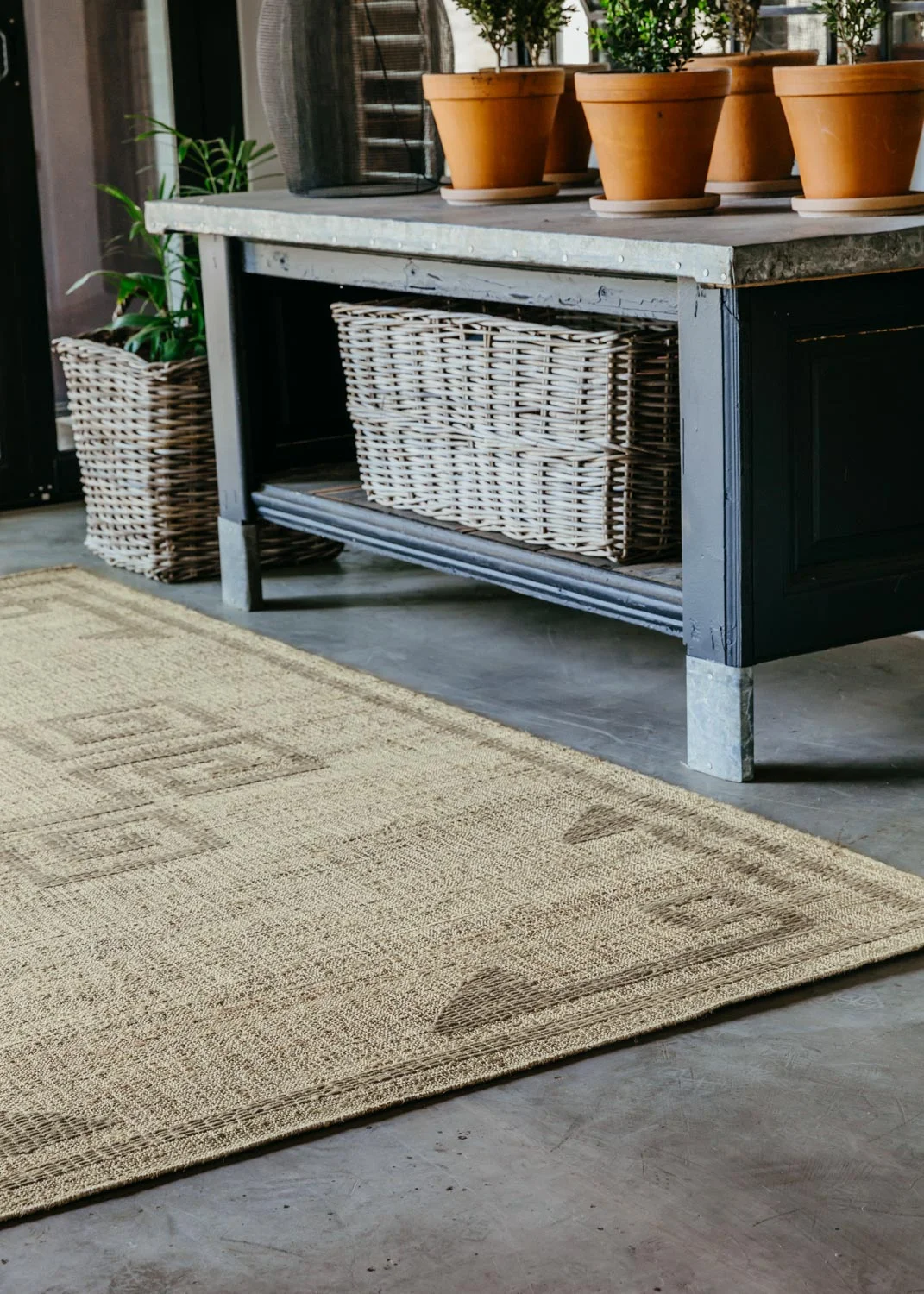 Mara Indoor Jute Rug gallery image