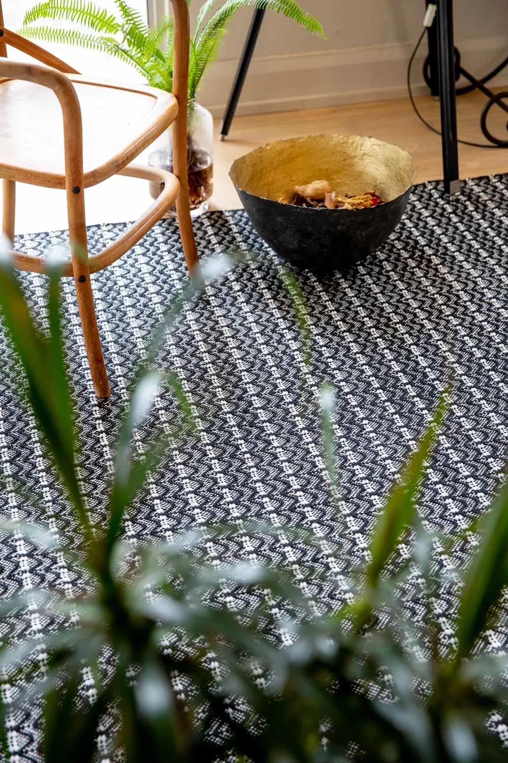 Dune Cotton Rug - Black gallery image