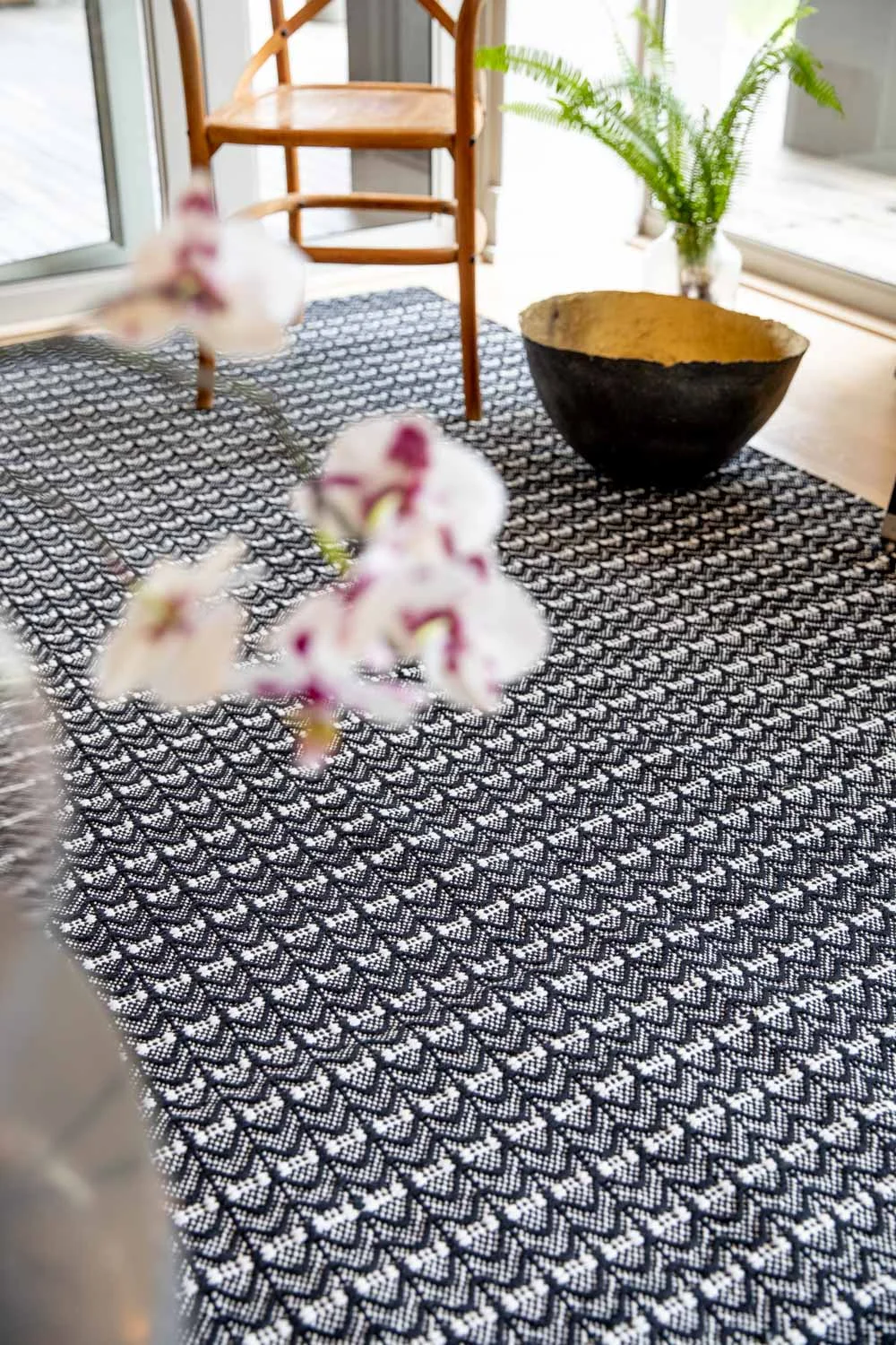 Dune Cotton Rug - Black gallery image